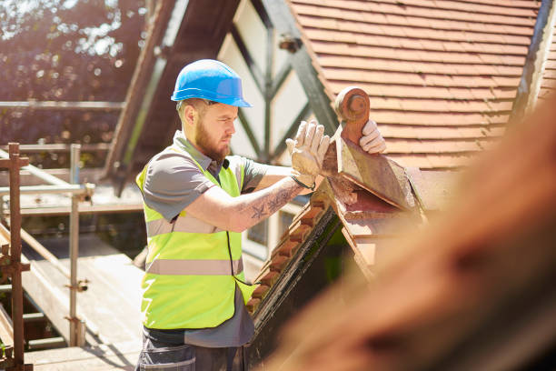 Best Roof Repair Services  in Gladstone, MI